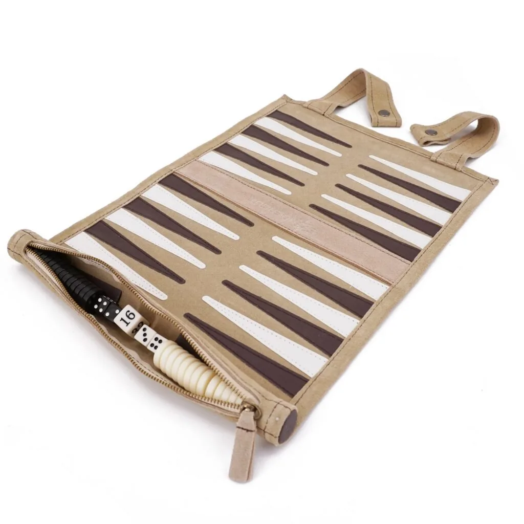 Backgammon reisespill i ekte skinn - Farge: Krem